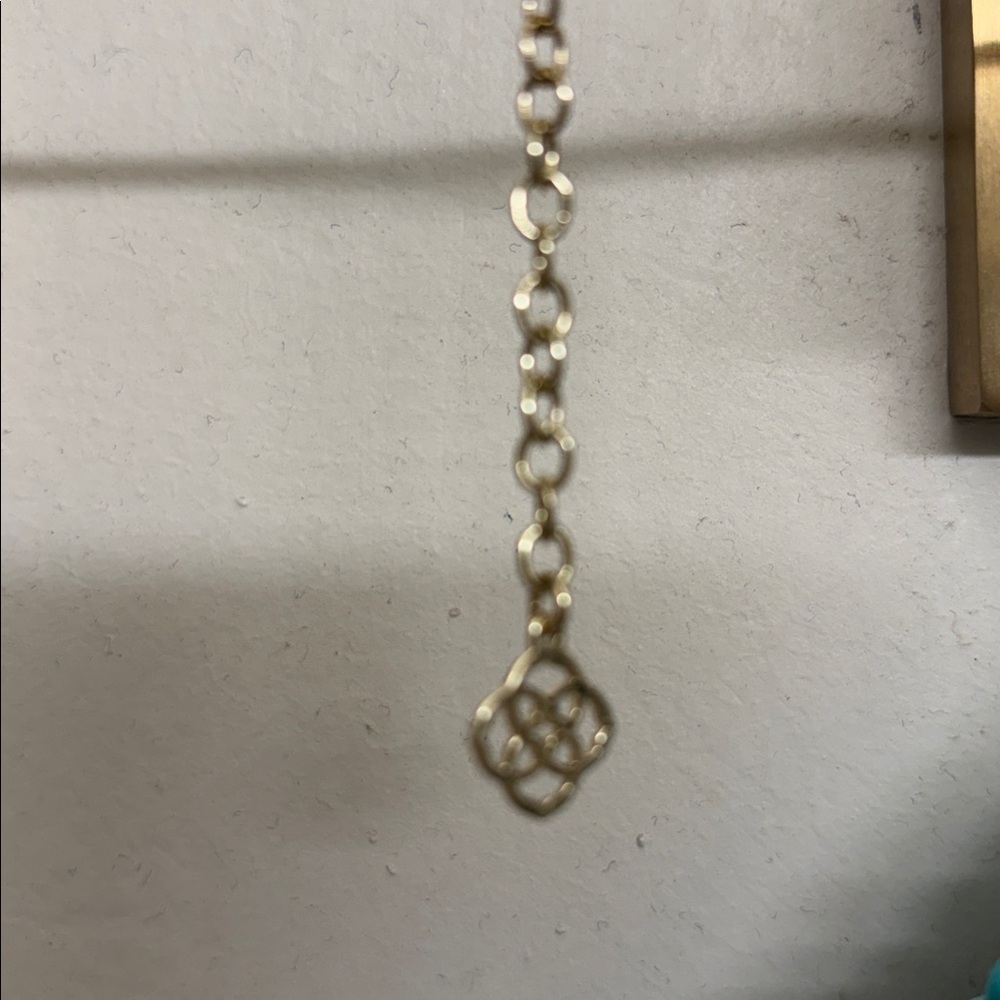 Kendra Scott Rayne Gold tassel Necklace with White mother of pearl Pendant - Picture 3 of 5